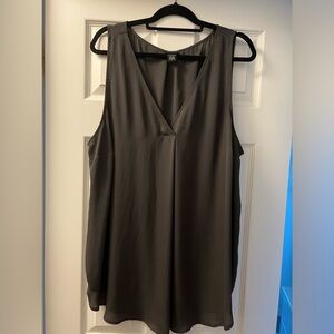 Plus Size Torrid Grey Tunic Tank - Size 2X